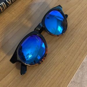 Hilfiger and Wolfnoir Sunglasses combo!